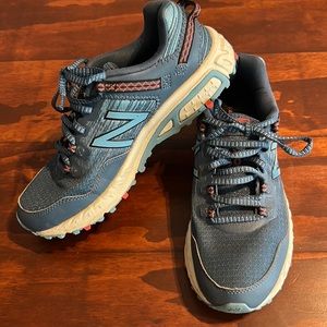 Women’s New Balance Trail Running Shoes, size 7.5